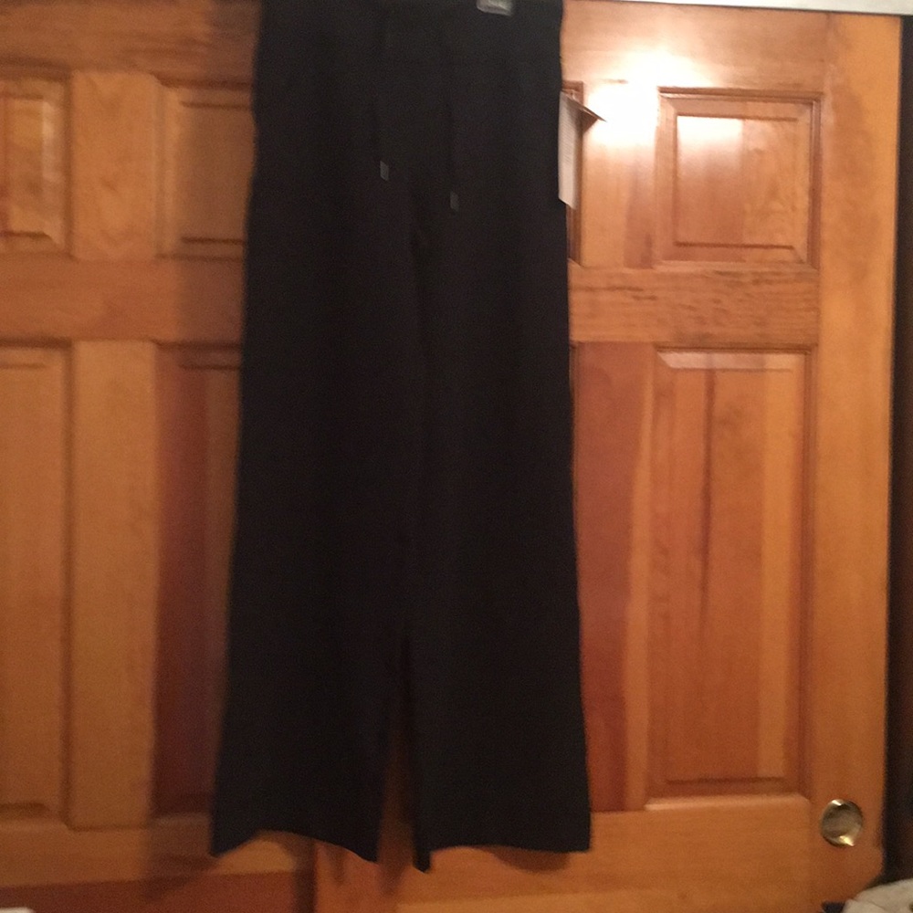 Lululemon sporty wide leg